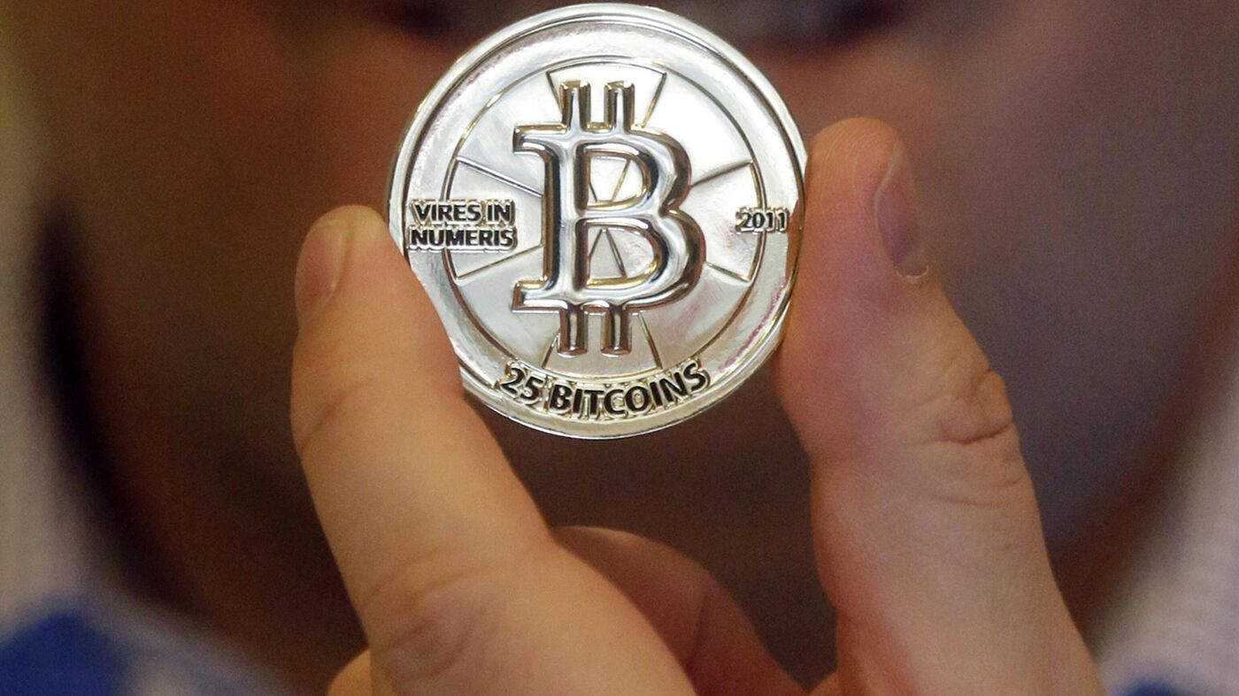 sputnikglobe.com - Bitcoin Trails Gold's Approach of Record Highs, But Silver True Outlier