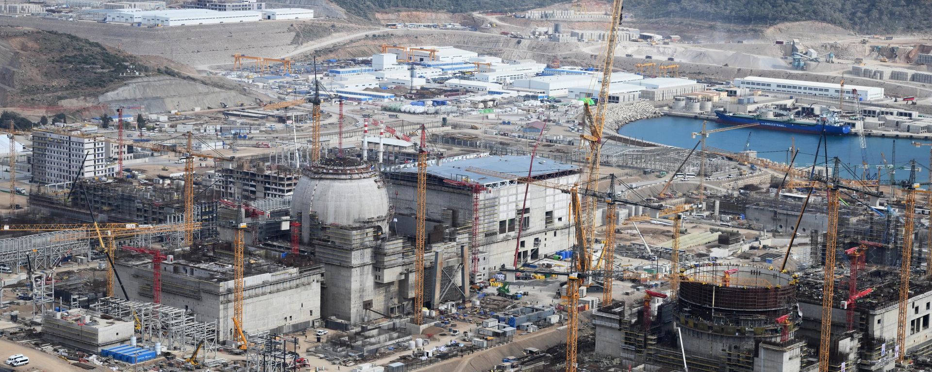 Turkiye's Akkuyu nuclear power plant which is currently under construction by Russian state nuclear corporation Rosatom. - Sputnik International, 1920, 29.06.2026