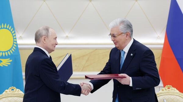 Russian President Putin and Kazakh President Tokayev, Astana, November 27, 2024 - Sputnik International