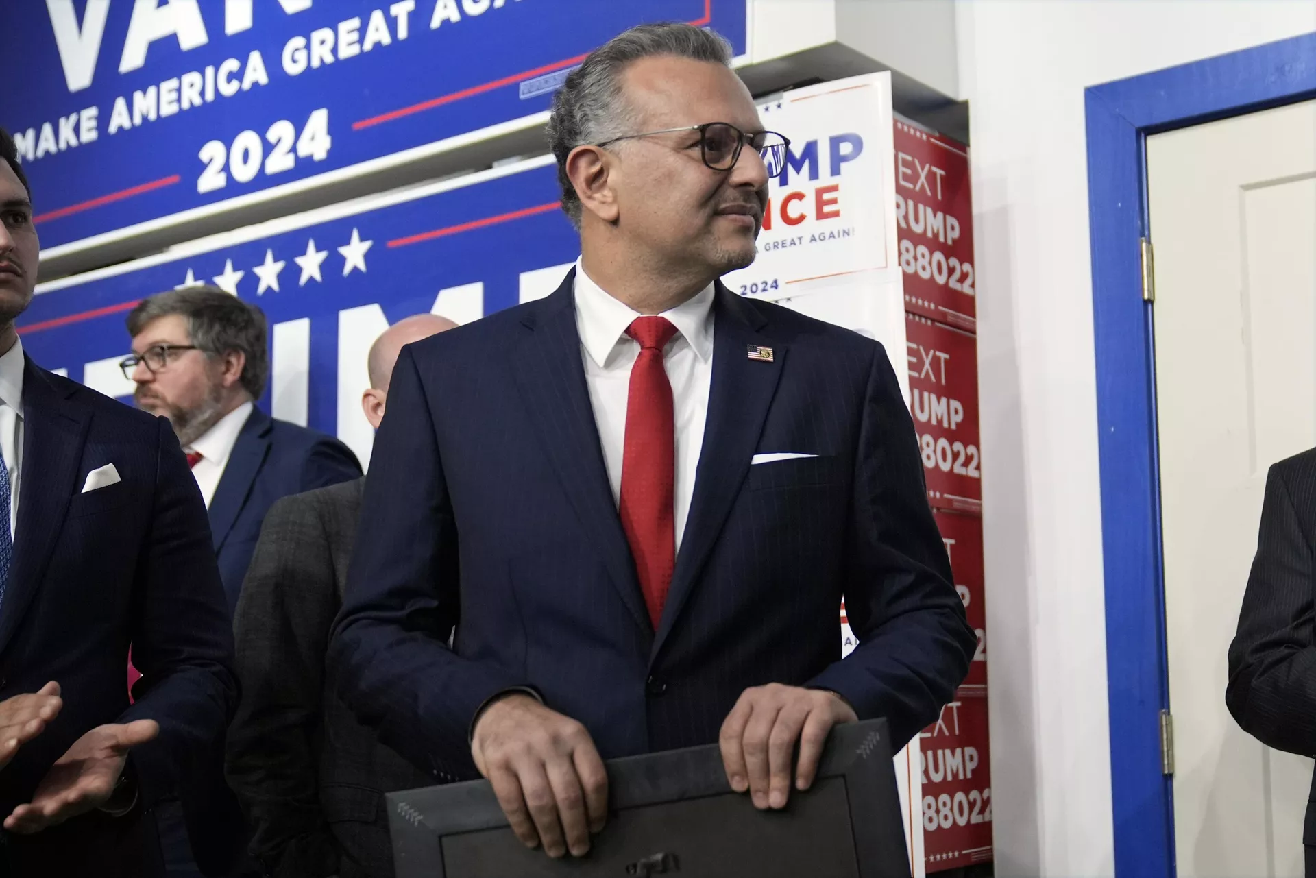 Massad Boulos listens as then-Republican presidential nominee President Donald Trump speaks at a campaign office, Friday, Oct. 18, 2024, in Hamtramck, Mich. - Sputnik International, 1920, 02.12.2024