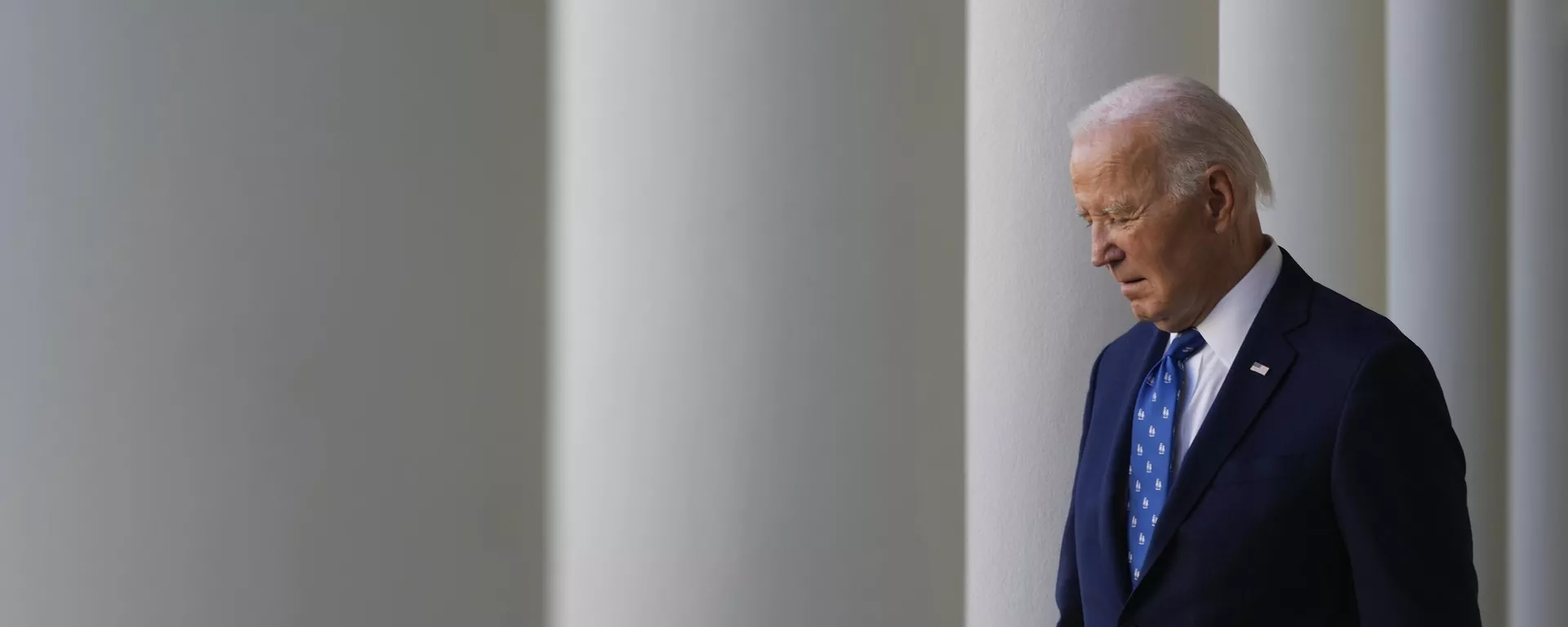 President Joe Biden walks out to speak in the Rose Garden of the White House in Washington Tuesday, Nov. 26, 2024. - Sputnik International, 1920, 02.12.2024