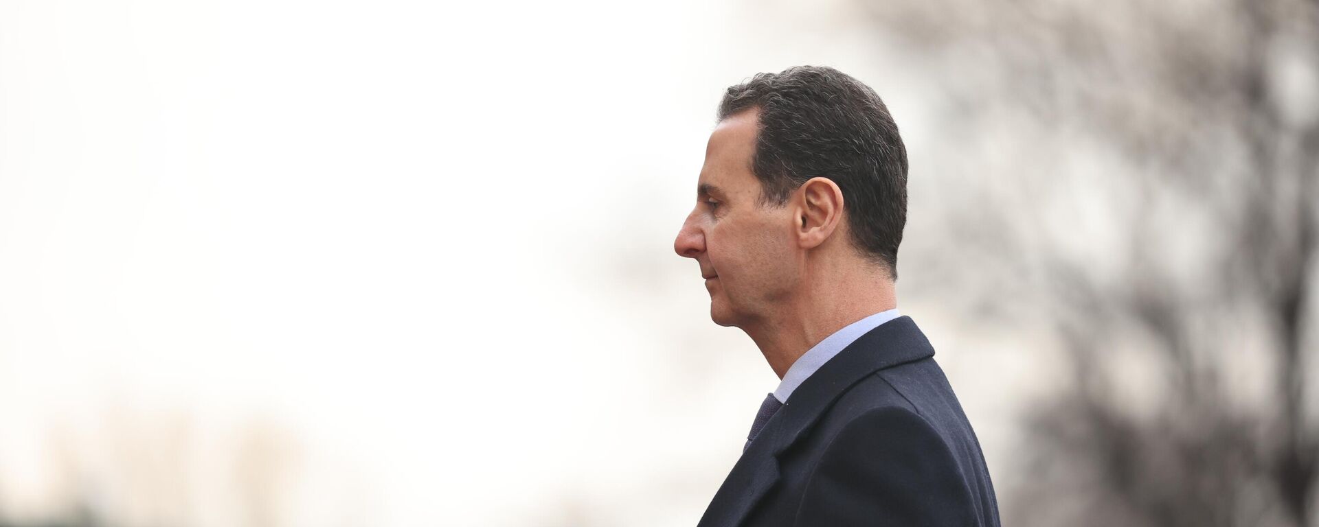 Syria's President Bashar al-Assad attends a wreath laying ceremony at the Tomb of the Unknown Soldier at the Kremlin wall in Moscow - Sputnik International, 1920, 08.12.2024