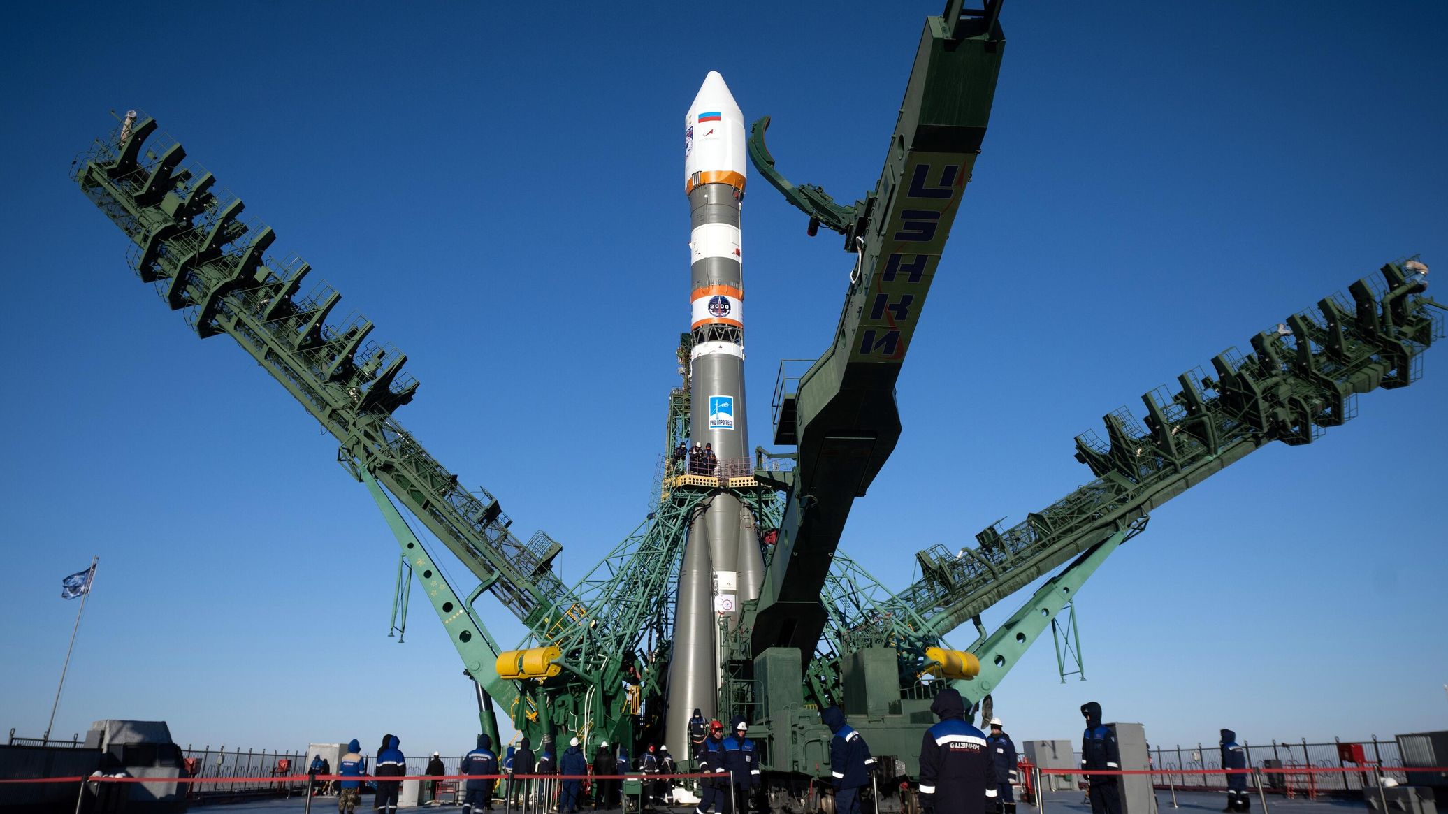 Russian Space Forces Launch Soyuz-2.1b Rocket to Send Military Spacecraft Into Orbit