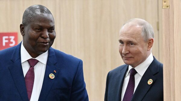 Russian President Vladimir Putin and Central African Republic (CAR) President Faustin Archange Touadera - Sputnik International