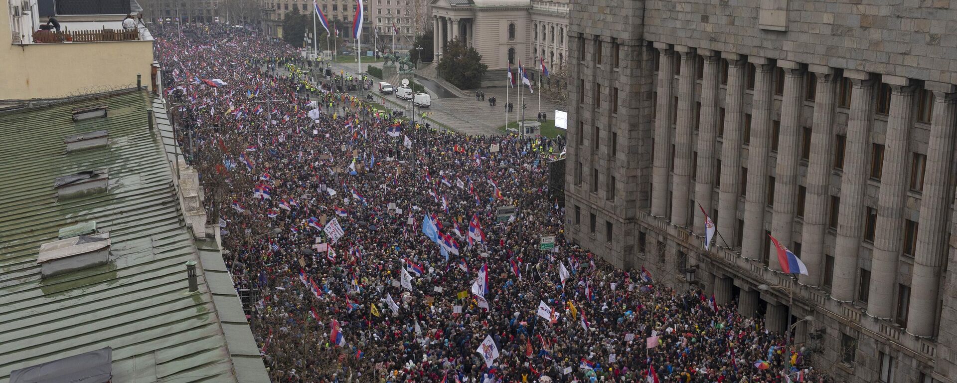 Tens of thousands gather in front of the Serbian parliament during a protest in Belgrade, Serbia, Saturday, March 15, 2025 Tens of thousands gather in front of the Serbian parliament during a protest in Belgrade, Serbia, Saturday, March 15, 2025 - Sputnik International, 1920, 23.03.2025