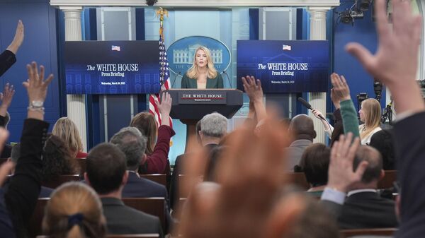 White House press secretary Karoline Leavitt speaks during a briefing at the White House - Sputnik International