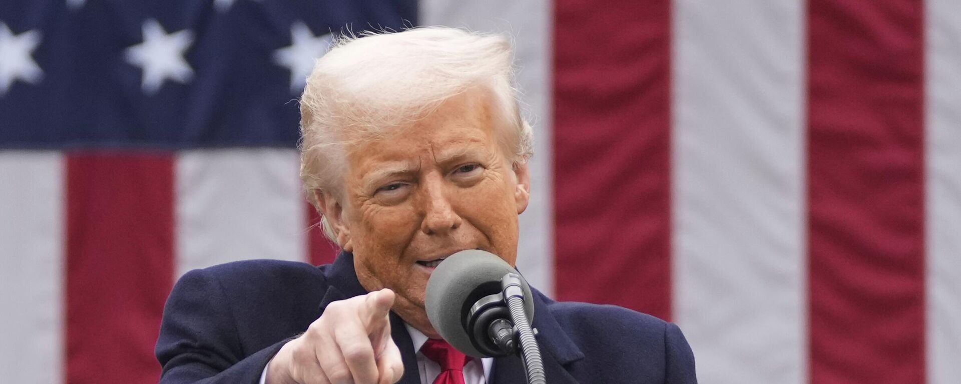 US President Donald Trump speaks during an event to announce new tariffs in the Rose Garden at the White House, Wednesday, April 2, 2025, in Washington. - Sputnik International, 1920, 10.04.2025