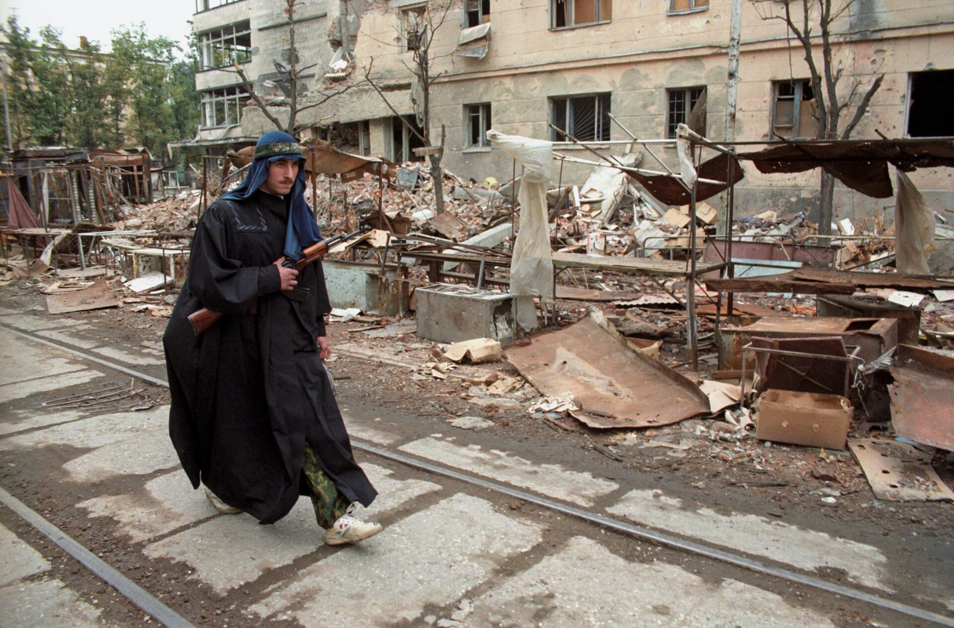 Chechen conflict 1994-1996. Destroyed city center of Grozny. Chechen conflict 1994-1996. Destroyed city center of Grozny. - Sputnik International, 1920, 07.05.2025