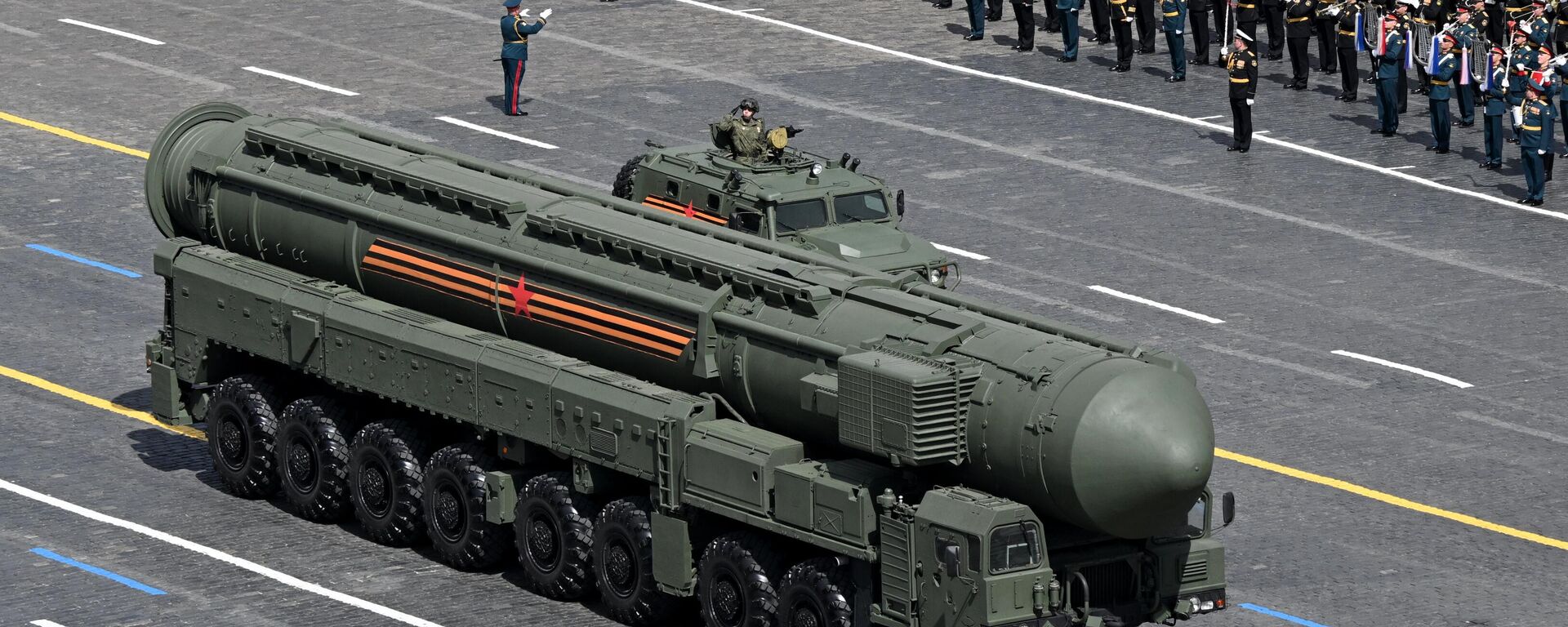 An autonomous launcher of the Yars PGRK on Red Square in Moscow during a military parade dedicated to the 80th anniversary of Victory in the Great Patriotic War. - Sputnik International, 1920, 10.07.2025