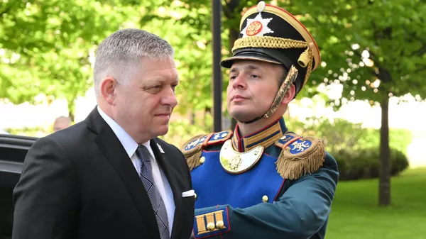 Slovakian Prime Minister Robert Fico arrives in the Kremlin to meet with President Putin of Russia ahead of the parade dedicated to the 80th anniversary of victory in the Great Patriotic War. May 9, 2025. - Sputnik International