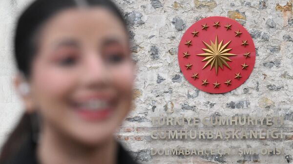 Journalists at the entrance to the Dolmabahce Palace in Istanbul ahead of negotiations between delegations from Russia and Ukraine. Journalists at the entrance to the Dolmabahce Palace in Istanbul ahead of negotiations between delegations from Russia and Ukraine. - Sputnik International