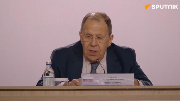Lavrov Warns of Alarming NATO Build-Up Along Russia’s Border - Sputnik International