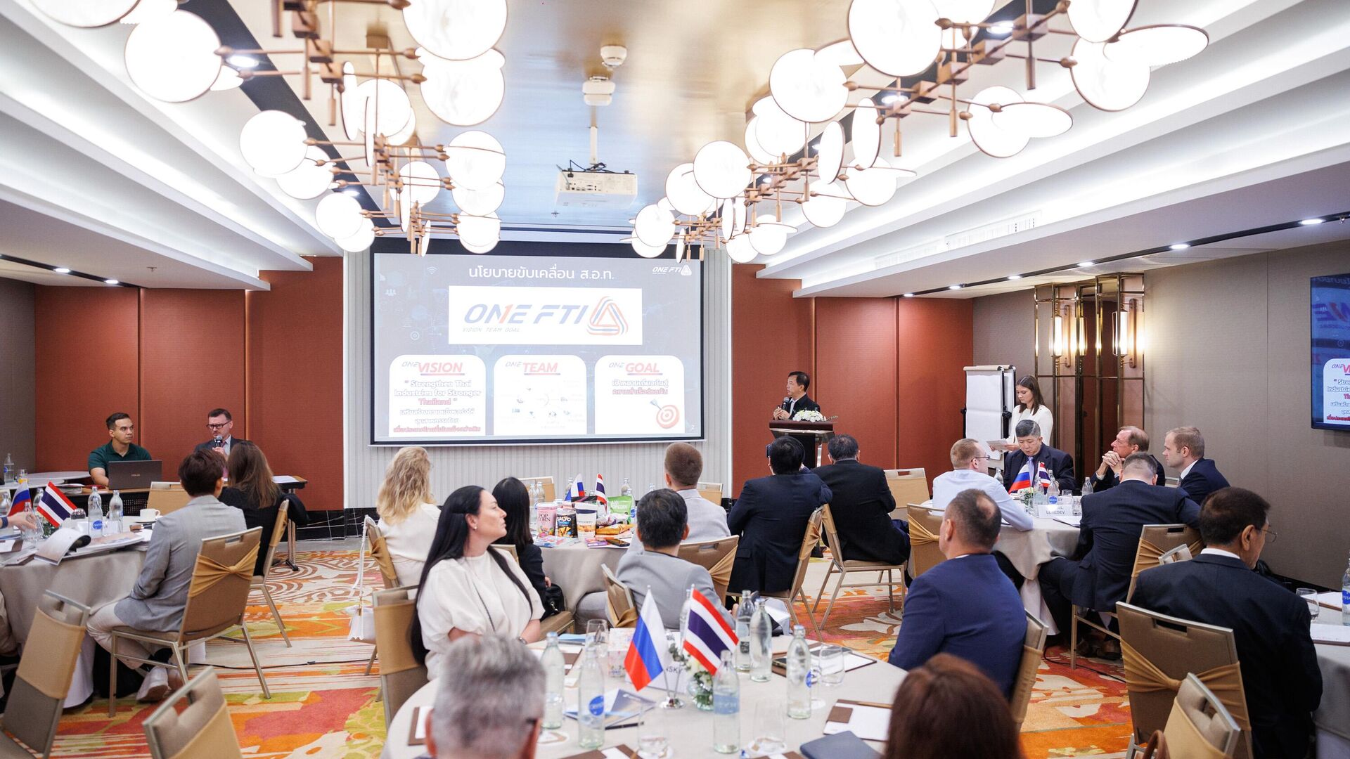Business mission of Moscow exporters to Thailand Business mission of Moscow exporters to Thailand - Sputnik International, 1920, 30.05.2025