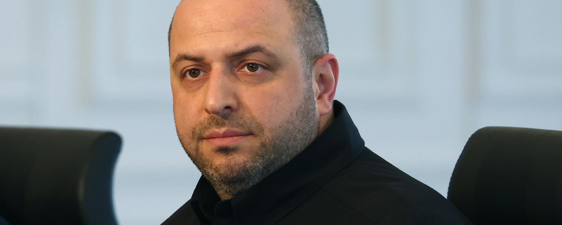 Ukrainian Defense Minister Rustem Umerov at direct talks between the delegations of Russia and Ukraine at the Ciragan Palace in Istanbul. - Sputnik International, 1920, 05.12.2025