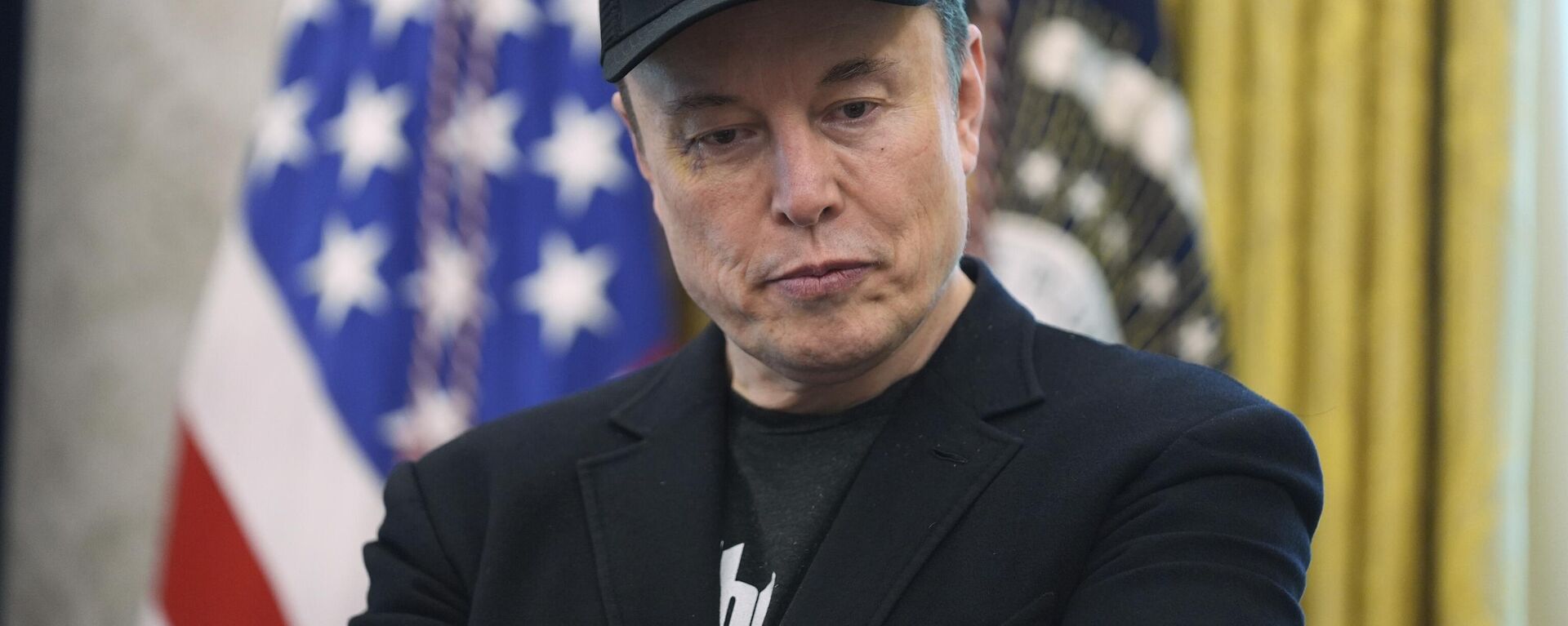 Elon Musk attends a news conference with President Donald Trump in the Oval Office of the White House, Friday, May 30, 2025, in Washington. - Sputnik International, 1920, 03.06.2025