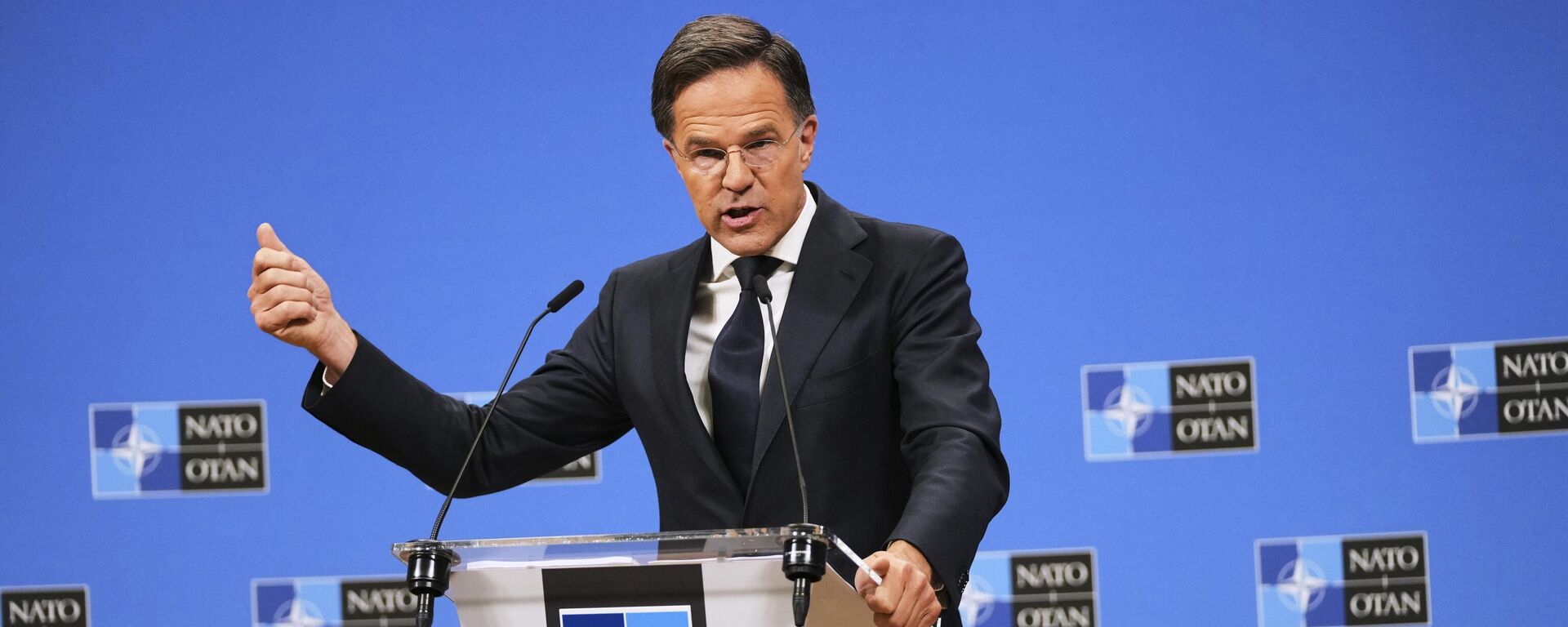 NATO Secretary General Mark Rutte speaks during a media conference prior to a meeting of the Ukraine Defense Contact Group at the NATO headquarters in Brussels, Wednesday, June 4, 2025.  - Sputnik International, 1920, 10.06.2025