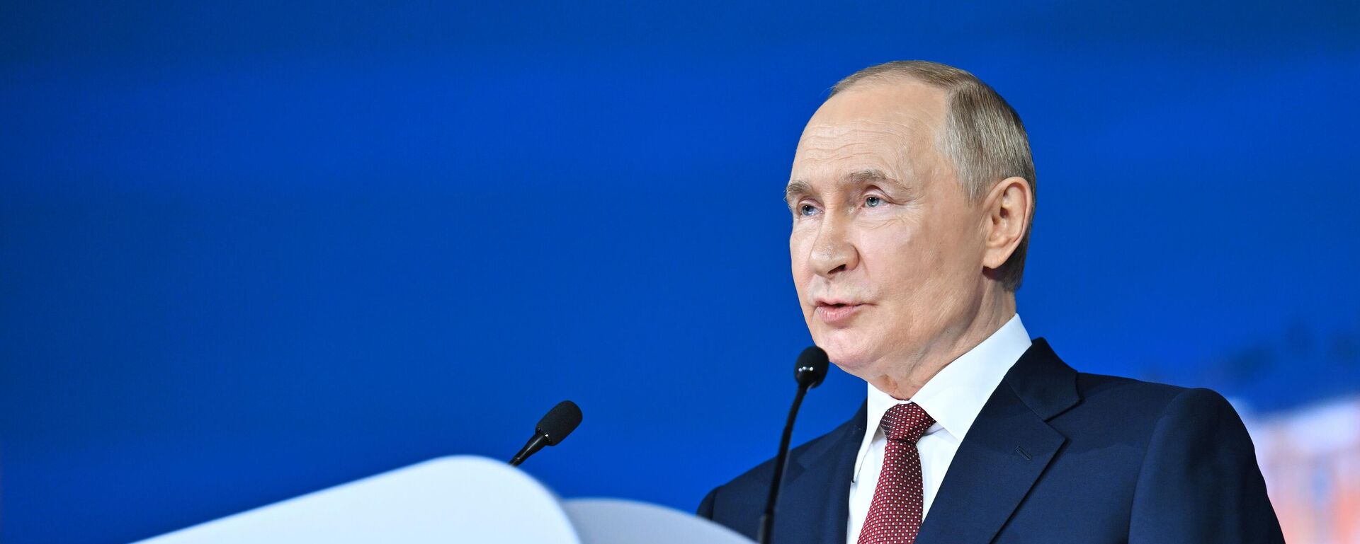 Russian President Vladimir Putin - Sputnik International, 1920, 20.06.2025