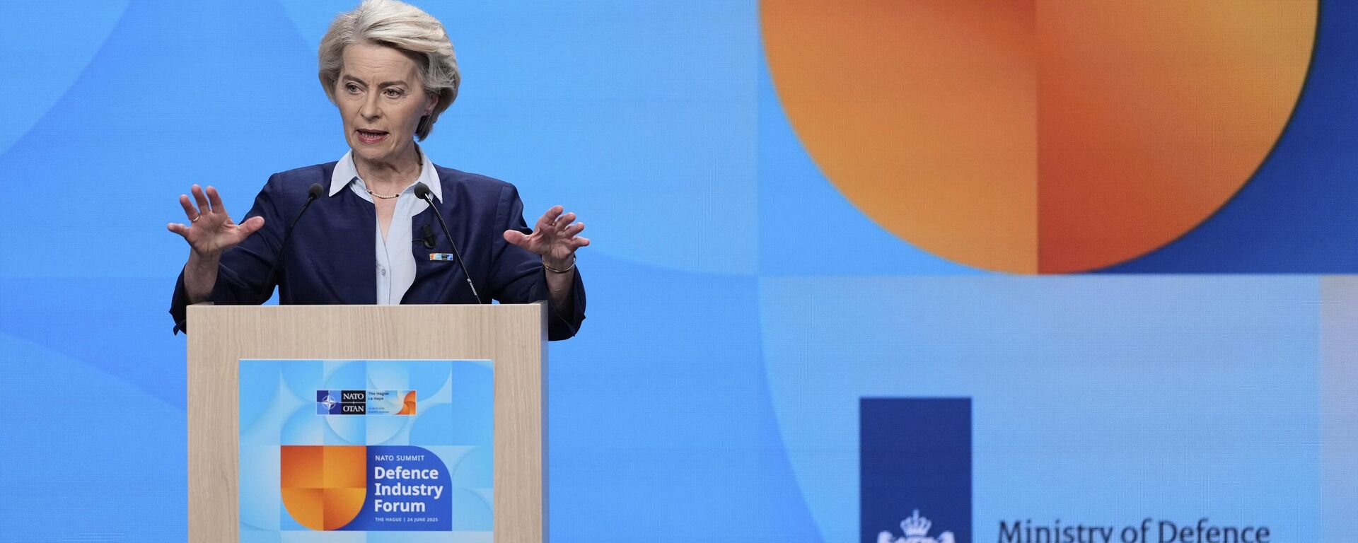 European Commission President Ursula von der Leyen addresses the audience during the NATO defense forum on the sidelines of the NATO summit in The Hague, Netherlands, Tuesday, June 24, 2025.  - Sputnik International, 1920, 26.06.2025
