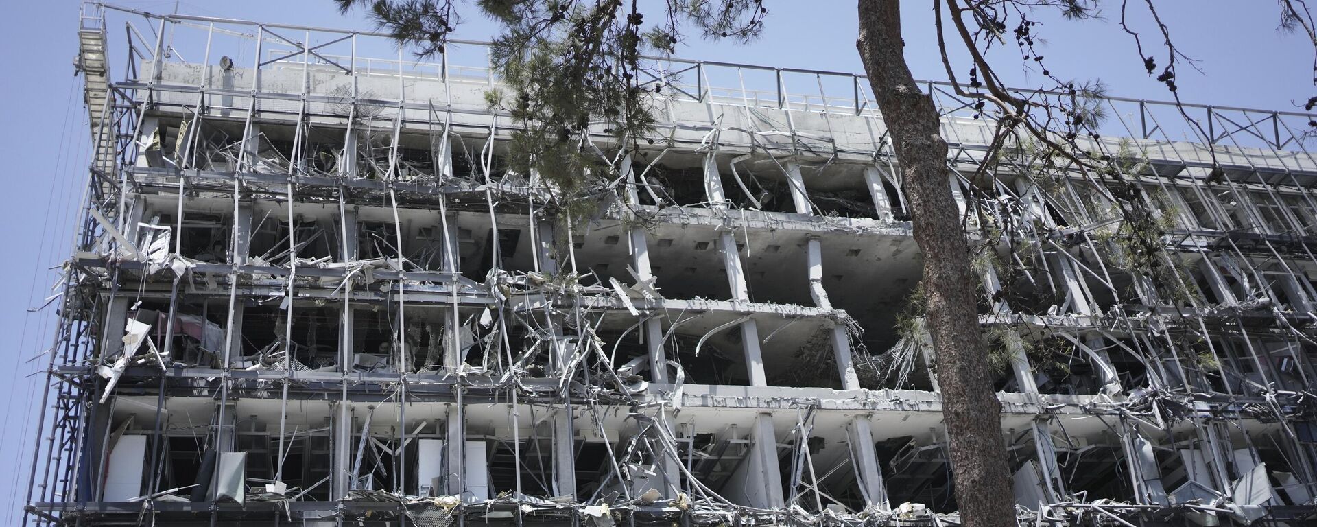 Damage to the Weizmann Institute of Science from an Iranian missile strike in Rehovot, Thursday, June 19, 2025 - Sputnik International, 1920, 03.07.2025