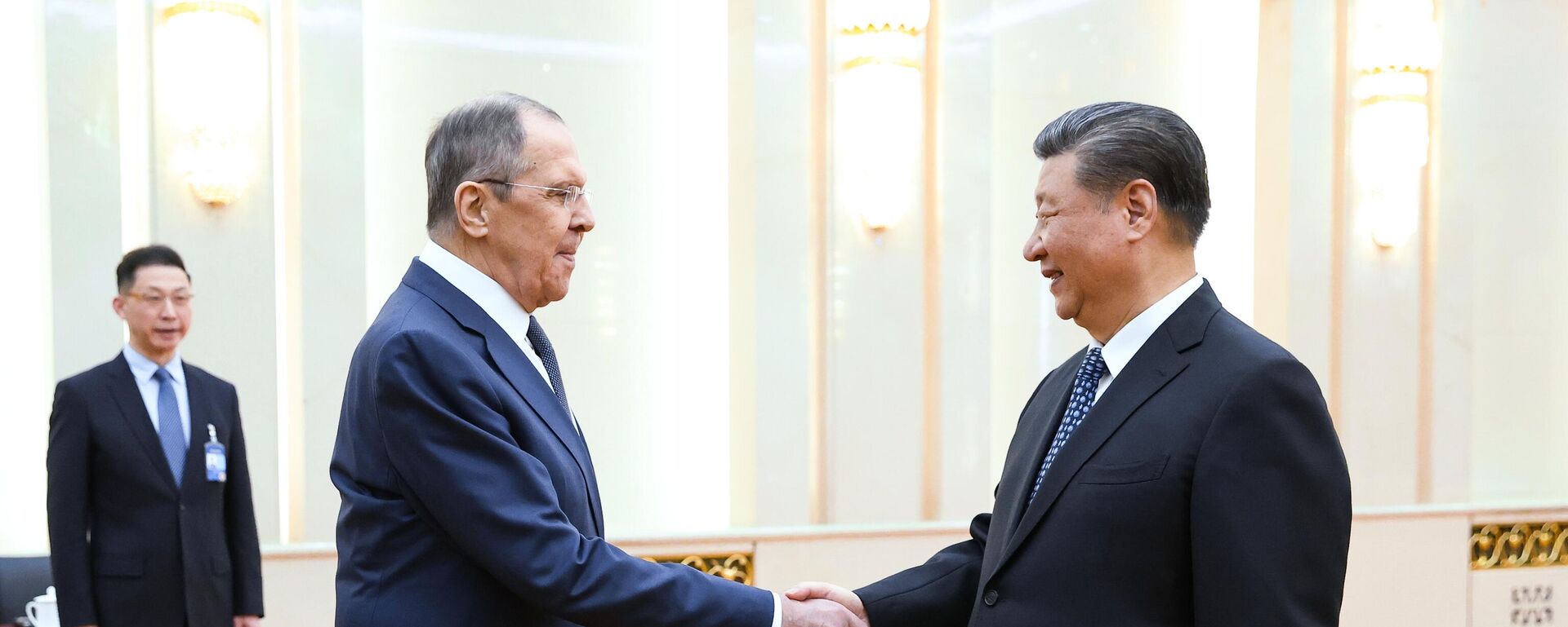 Russian Foreign Minister Sergey Lavrov and Chinese President Xi Jinping meeting in Beijing - Sputnik International, 1920, 15.07.2025
