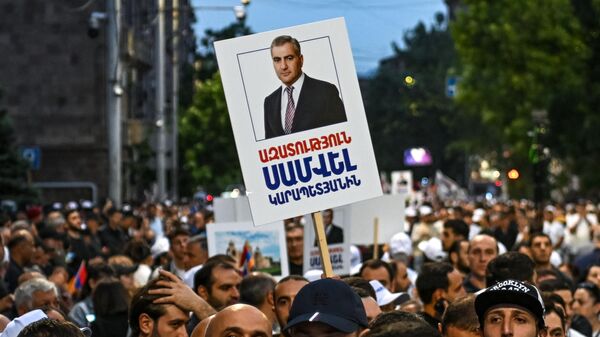 Rally in support for Samvel Karapetyan - Sputnik International