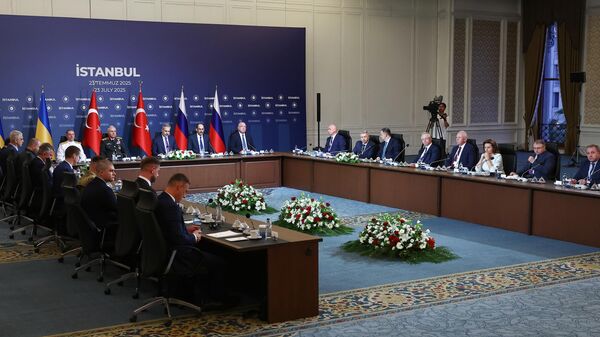 Third round of Russia-Ukraine Istanbul talks  - Sputnik International