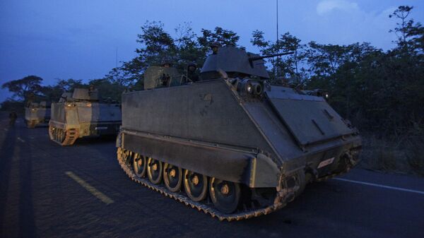 Thai soldiers on armored personnel carriers take a position at the border. File photo - Sputnik International