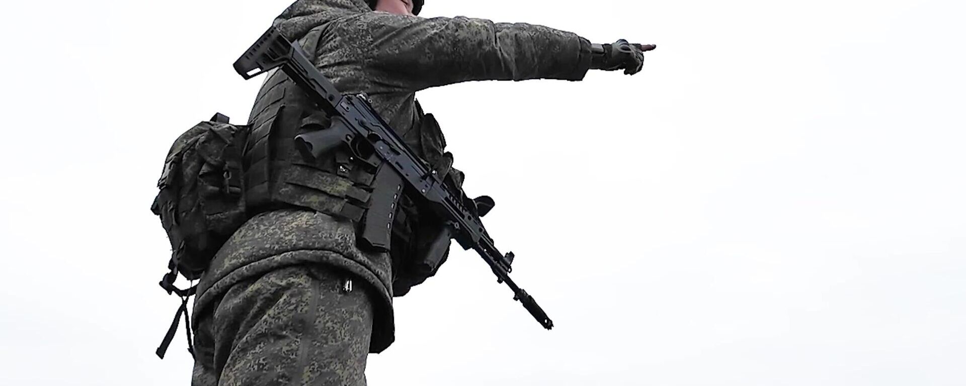 Combat training of the servicemen of the Democratic People's Republic of Korea who participated in the liberation of the territory of the Kursk region. - Sputnik International, 1920, 31.10.2025