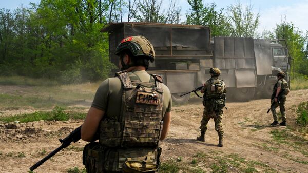 Работа ИСДМ Земледелие Центрального военного округа на Красноармейском направлении СВО - Sputnik International