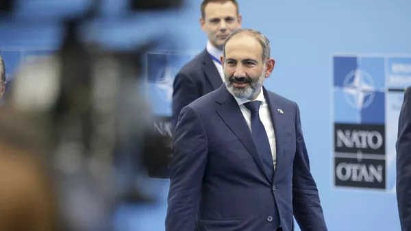 Armenian Prime Minister Nikol Pashinyan arrives for NATO partner nations meeting during a summit of heads of state and government at NATO headquarters in Brussels. File photo. - Sputnik International