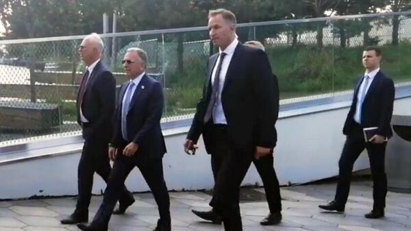 Kirill Dmitriev, CEO of the Russian Direct Investment Fund (RDIF), Special Representative of the President of the Russian Federation for Investment and Economic Cooperation with Foreign Countries, and Steve Witkoff, Special Envoy of US President Donald Trump for the Middle East, in Zaryadye Park. - Sputnik International