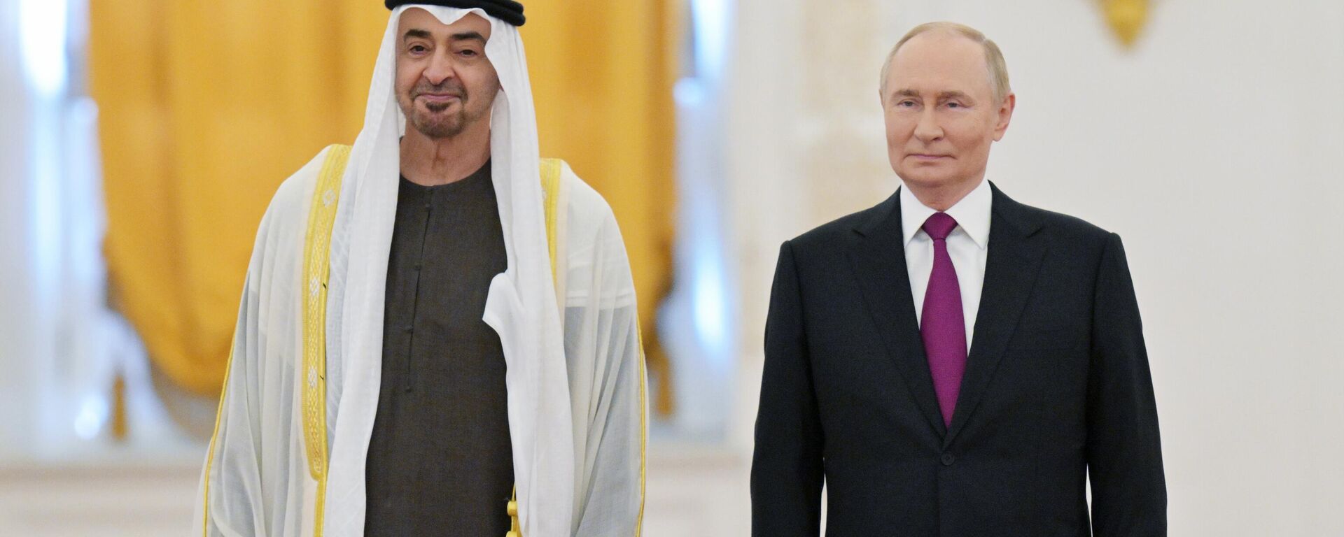 Russian President Vladimir Putin and UAE President Mohamed bin Zayed Al Nahyan in the Kremlin - Sputnik International, 1920, 07.08.2025