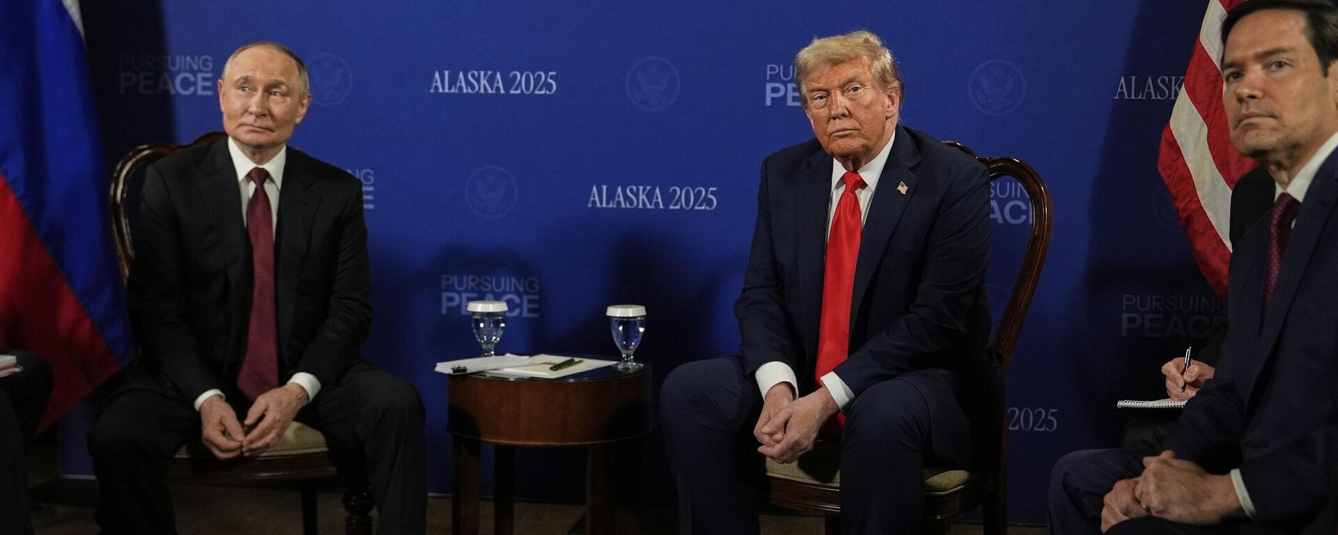 Саммит президентов США и России Дональда Трампа и Владимира Путина - Sputnik International, 1920, 15.08.2025