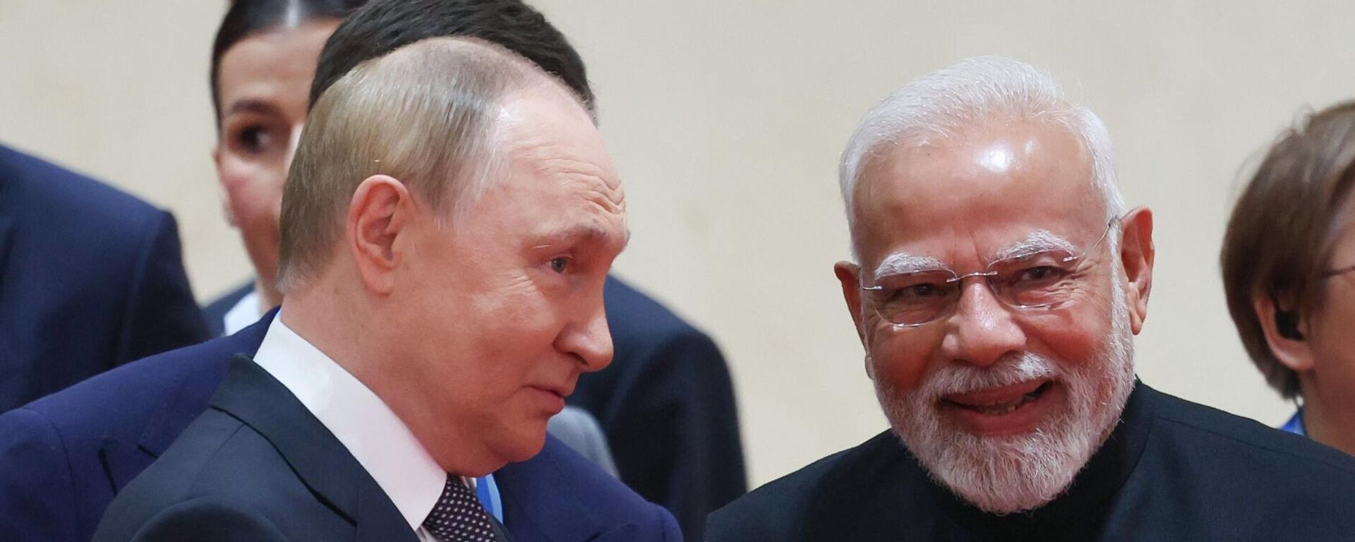 Russian President Vladimir Putin and Indian Prime Minister Narendra Modi - Sputnik International, 1920, 01.09.2025
