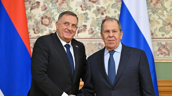 Republika Srpska President Milorad Dodik and Russian Foreign Minister Sergey Lavrov - Sputnik International