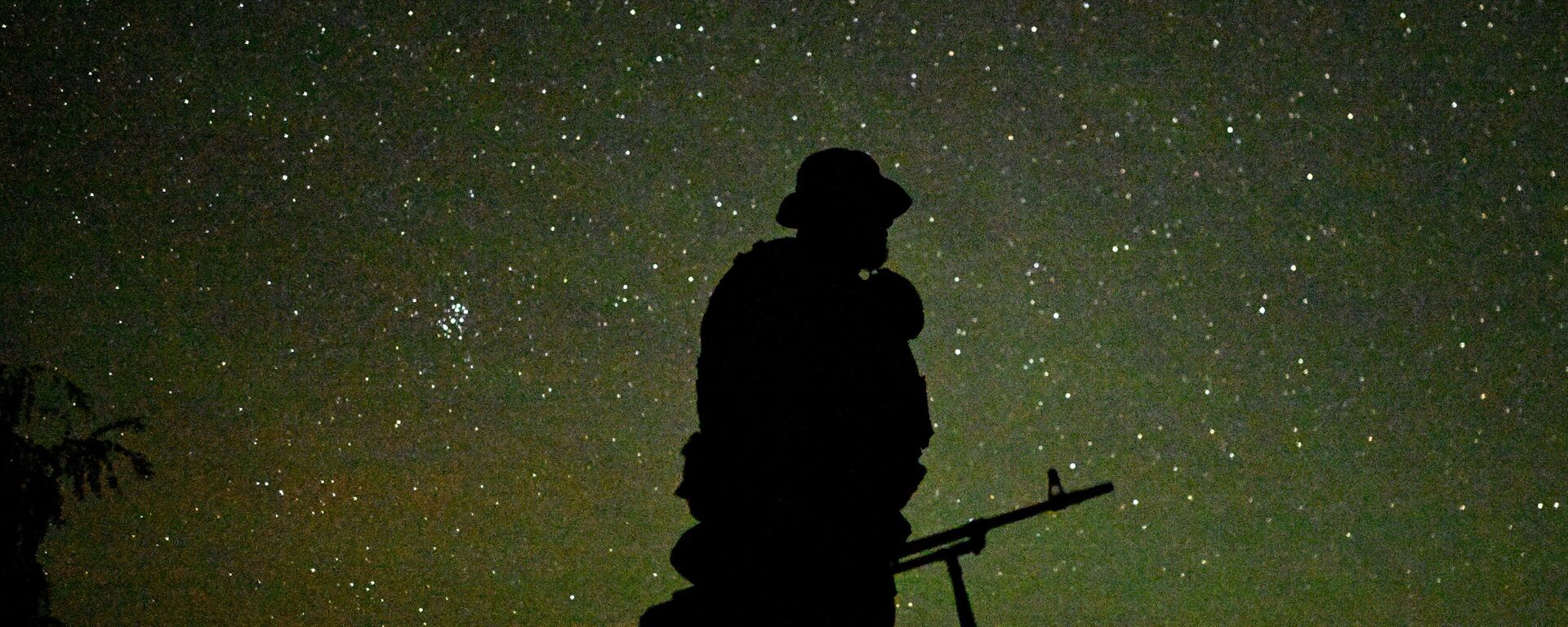 A Russian serviceman  - Sputnik International, 1920, 12.09.2025