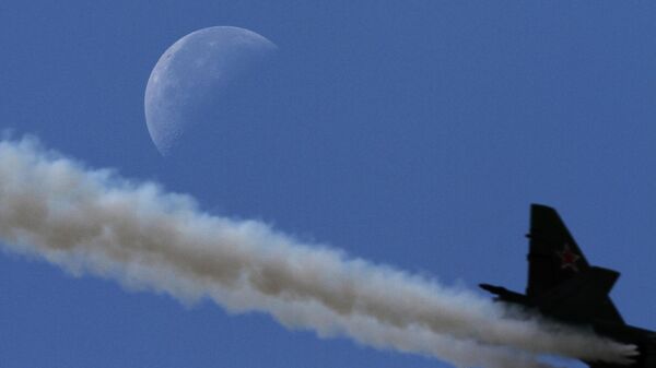 A flight of a jet  - Sputnik International