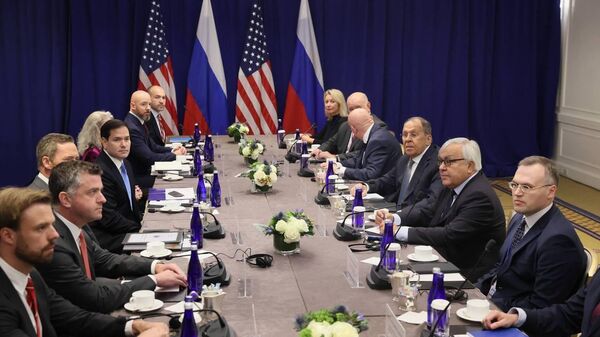 Russian Foreign Minister Sergey Lavrov is holding a meeting with US Secretary of State Marco Rubio in New York at the sidelines of the 80th session of the UN General Assembly - Sputnik International