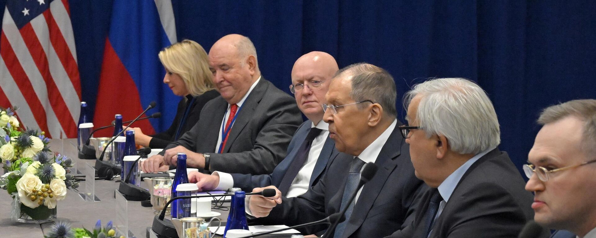 Russian Foreign Minister Sergey Lavrov meets with US Secretary of State Marco Rubio on the sidelines of the 80th session of the UN General Assembly in New York. September 24, 2025 - Sputnik International, 1920, 24.09.2025