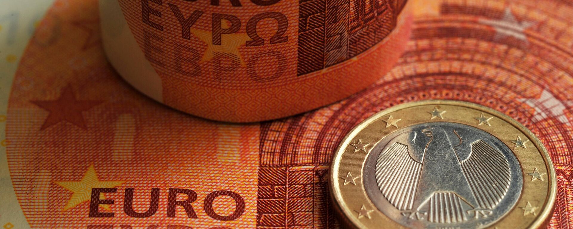 Euro money - Sputnik International, 1920, 17.12.2025