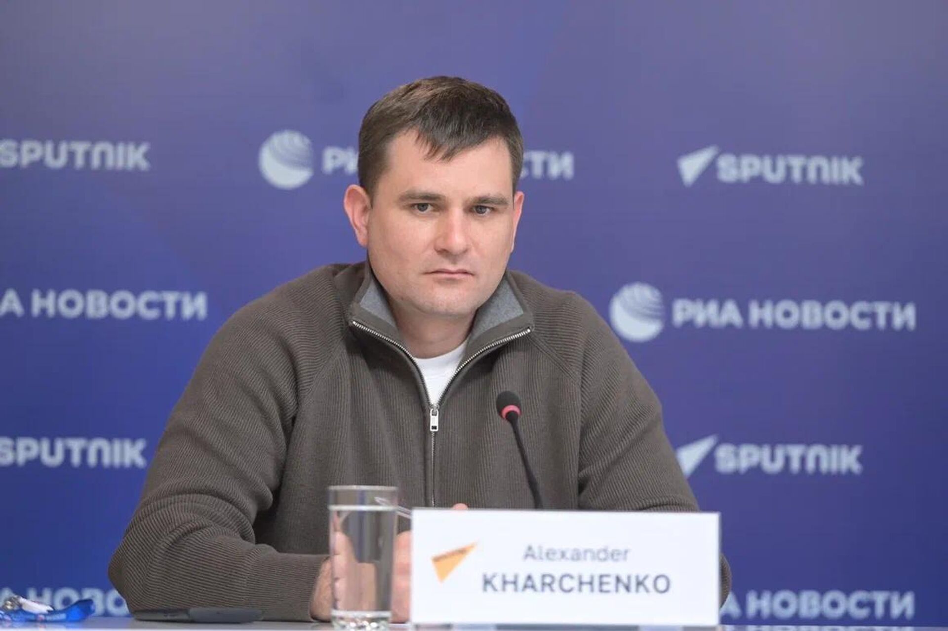 Senior correspondent at the Main Information Directorate’s Diplomatic Desk, Alexander Kharchenko - Sputnik International, 1920, 02.10.2025