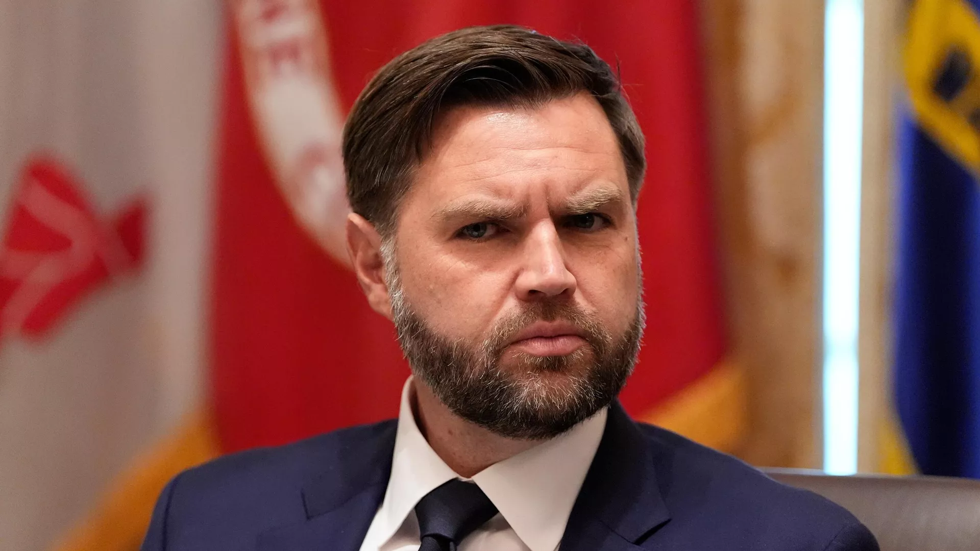 Vice President JD Vance listens as President Donald Trump speaks before a lunch with Ukraine's Volodymyr Zelensky in the Cabinet Room of the White House, Friday, Oct. 17, 2025, in Washington - Sputnik International, 1920, 27.02.2026