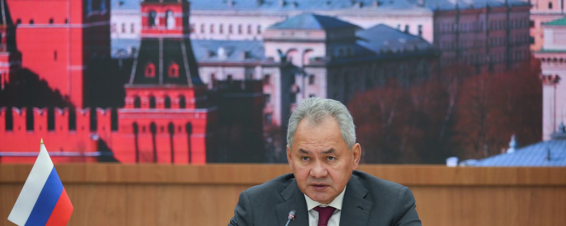 Secretary of the Security Council of the Russian Federation Sergei Shoigu at the plenary session of the XIII meeting of the Secretaries of the Security Councils of the CIS member states in Moscow. - Sputnik International, 1920, 13.11.2025