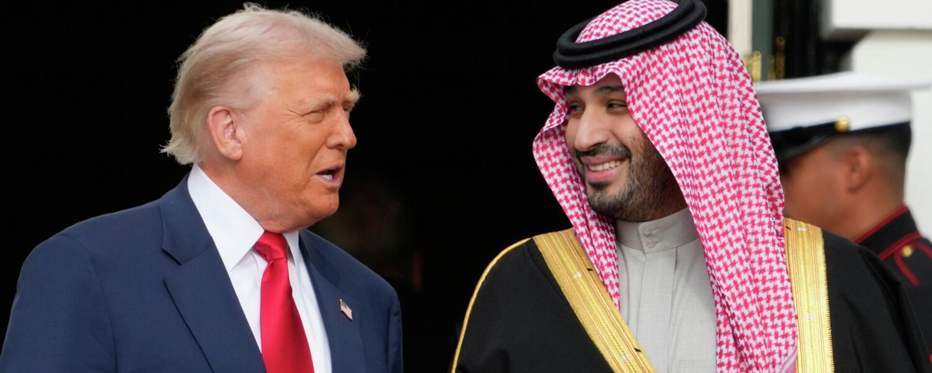 President Donald Trump welcomes Saudi Arabia's Crown Prince Mohammed bin Salman to the White House, Tuesday, Nov. 18, 2025, in Washington - Sputnik International, 1920, 14.04.2026