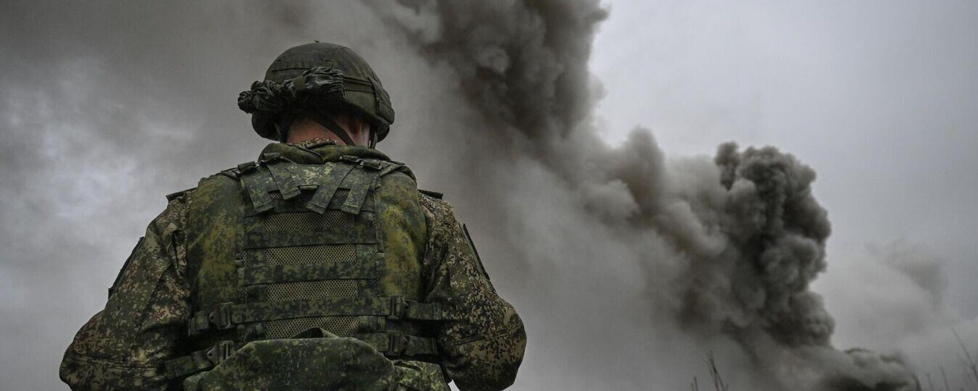 Scott Ritter: Pokrovsk Was ‘Anchor’ of Ukraine’s Donbass Fortification Belt, Its Loss is a Disaster - Sputnik International, 1920, 02.12.2025