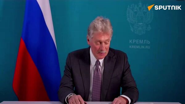 Russian Presidential Aide Dmitry Peskov Briefed Indian Journalists Ahead of Putin Visit - Sputnik International