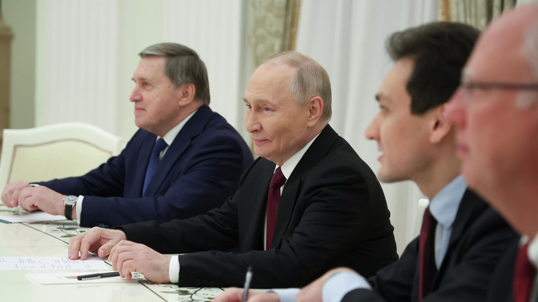 Putin Holds Talks With Witkoff and Kushner on Ukraine