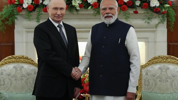 Russian President Vladimir Putin and Indian Prime Minister Narendra Modi - Sputnik International