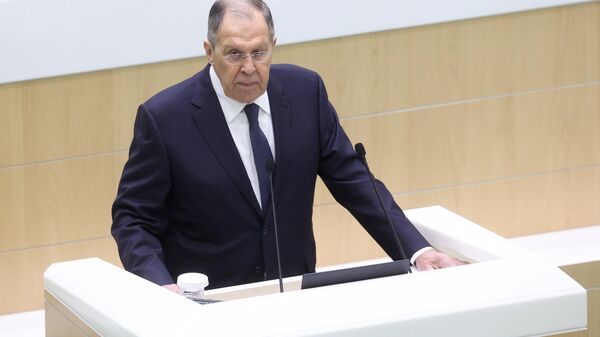 Russian Foreign Minister Sergey Lavrov speaks at the Federation Council of the Russian Federation.  - Sputnik International