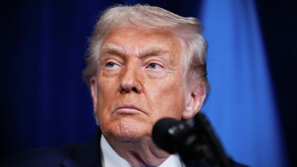 President Donald Trump attends a joint news conference with Ukraine's Zelensky - Sputnik International